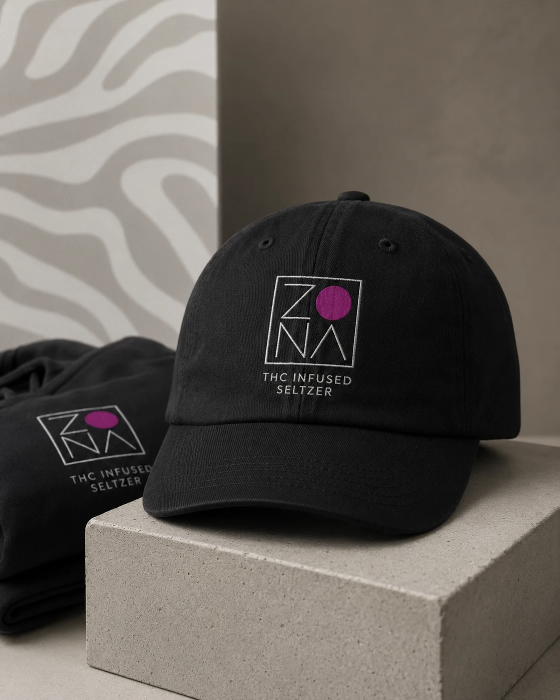 Zona — Brand execution / 04